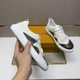Picture of Louis Vuitton Shoes _SKULVsz38-44mnf031715275